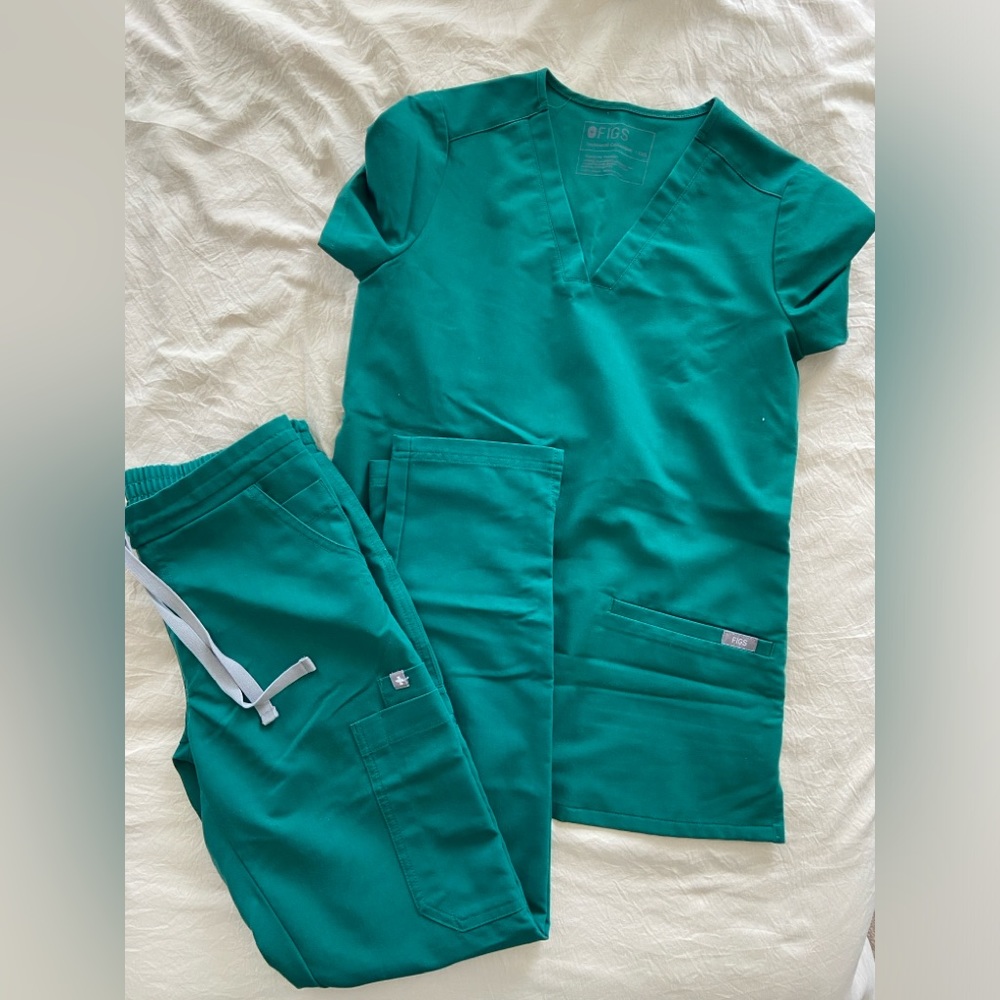 Figs Green/Blue Scrub Set